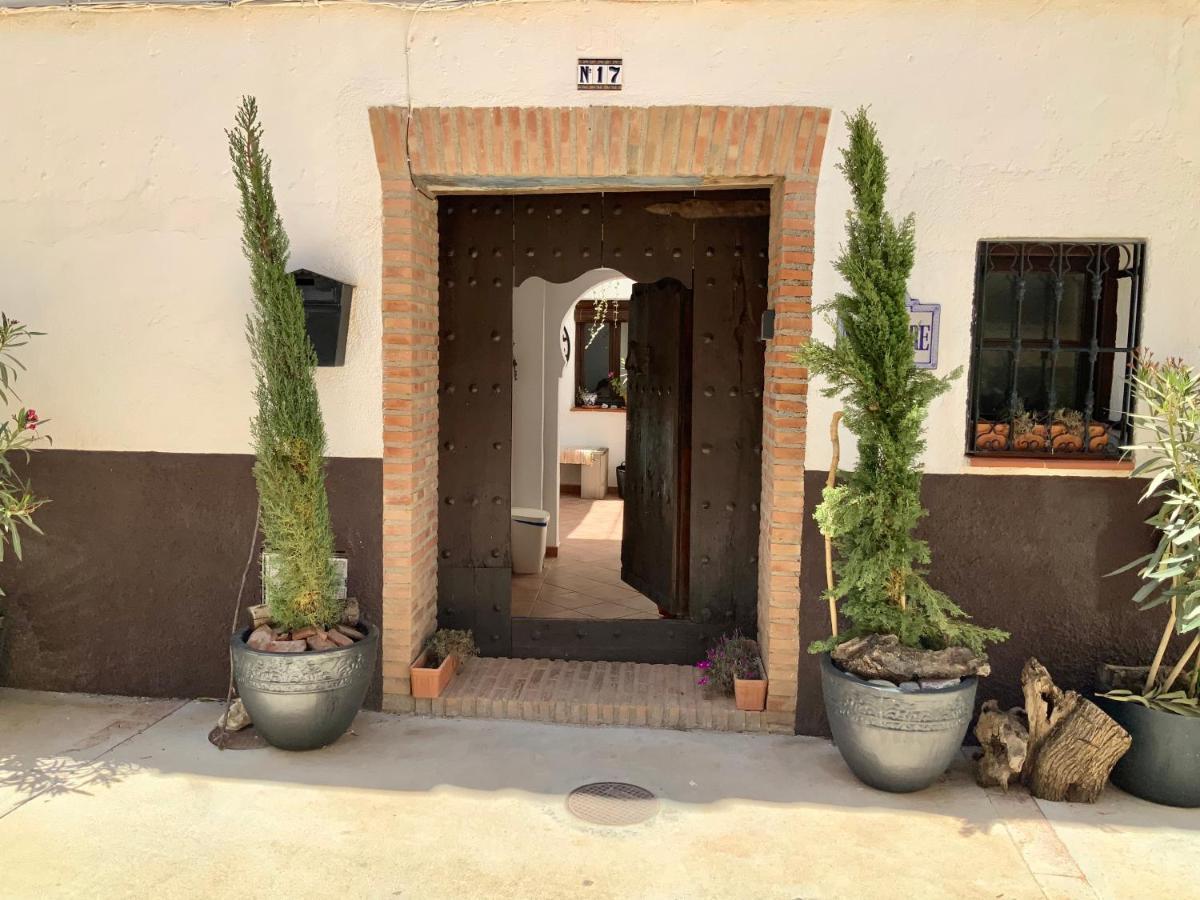 Pinos del Valle Casa Sol Y Aire - Vakantievilla In Dorp Met Prive Zwembad المظهر الخارجي الصورة