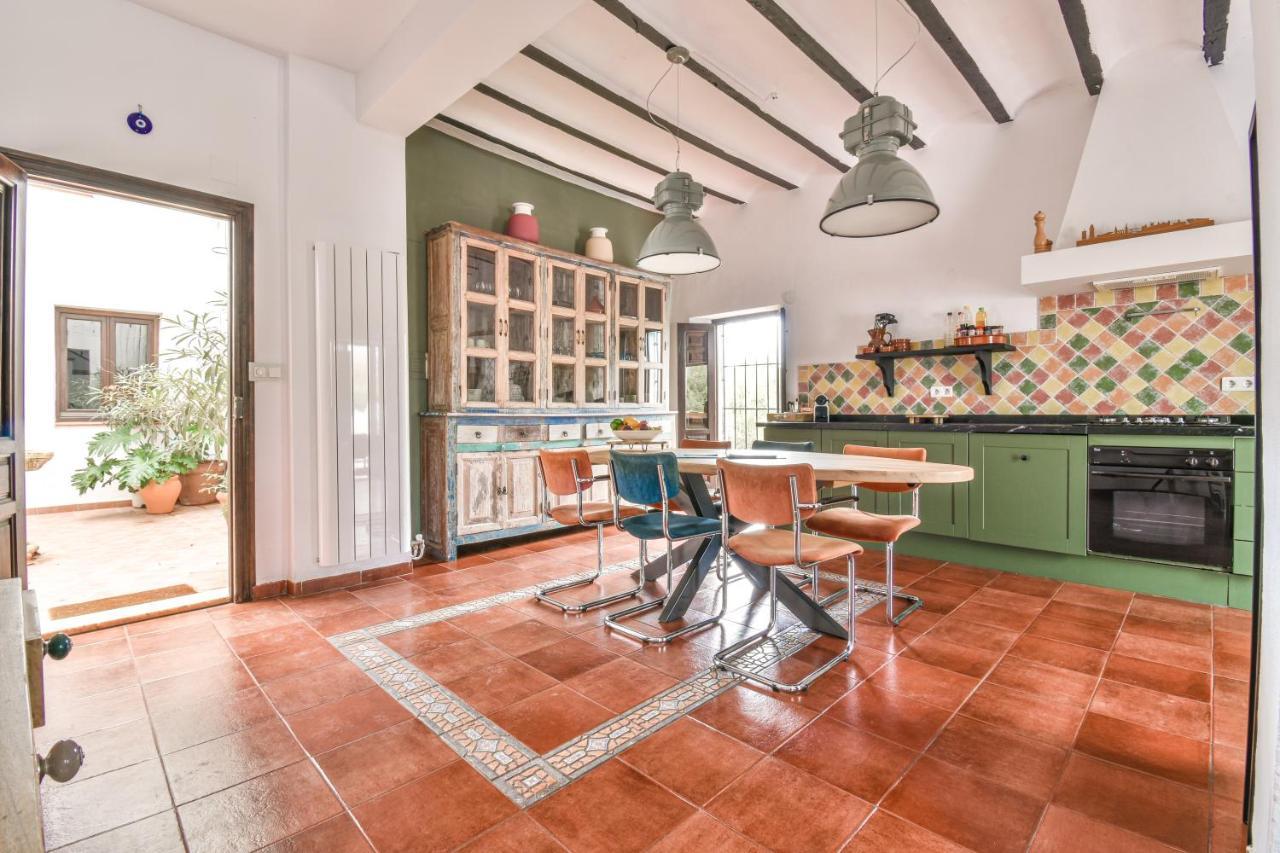 Pinos del Valle Casa Sol Y Aire - Vakantievilla In Dorp Met Prive Zwembad المظهر الخارجي الصورة